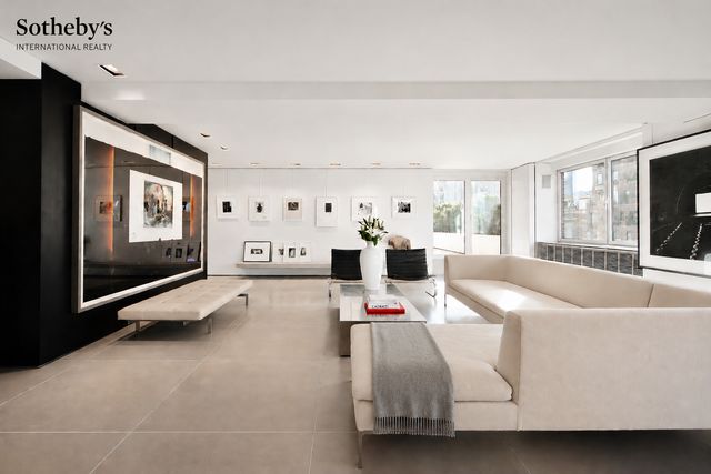 785 Park Avenue 17BC, New York City, NY 10021