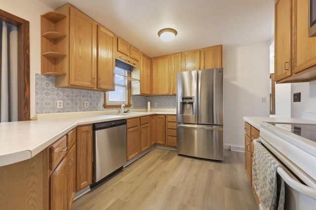 1401 19th Street S, Fargo, ND 58103