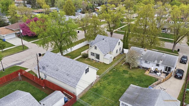 1401 19th Street S, Fargo, ND 58103