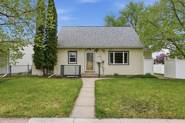 1401 19th Street S, Fargo, ND 58103