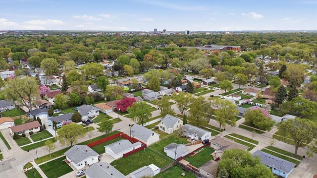 1401 19th Street S, Fargo, ND 58103
