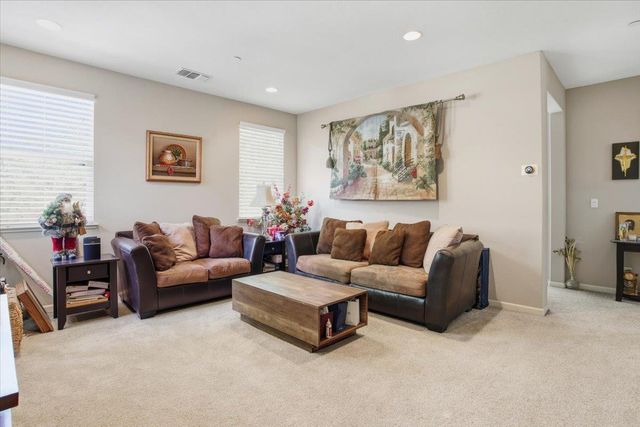 125 Lusitano Way, Gilroy, CA 95020