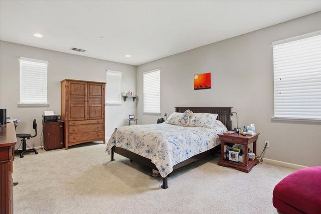 125 Lusitano Way, Gilroy, CA 95020