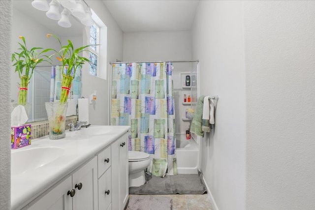 125 Lusitano Way, Gilroy, CA 95020