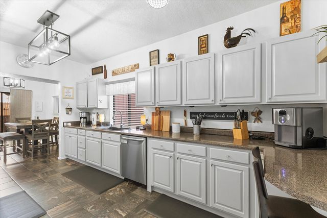 7104 Quail Hollow NE, Albuquerque, NM 87109