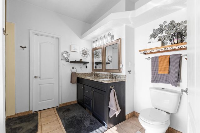 7104 Quail Hollow NE, Albuquerque, NM 87109