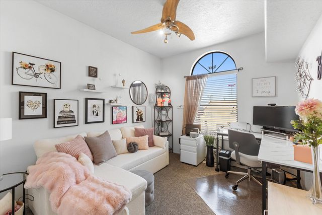 7104 Quail Hollow NE, Albuquerque, NM 87109