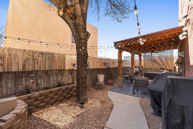 7104 Quail Hollow NE, Albuquerque, NM 87109