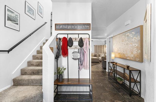 7104 Quail Hollow NE, Albuquerque, NM 87109