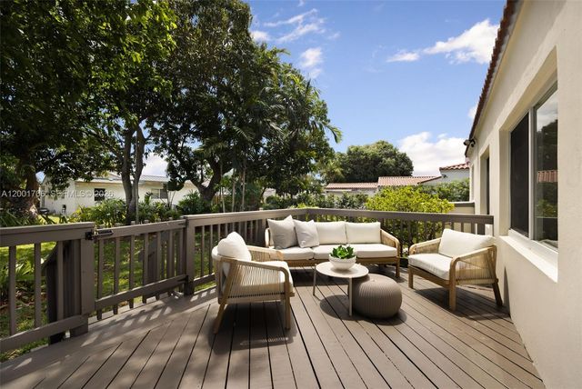 2332 SW 19th Ter, Miami, FL 33145