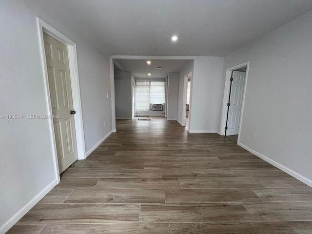 811 NW 21st Ct 811, Miami, FL 33125