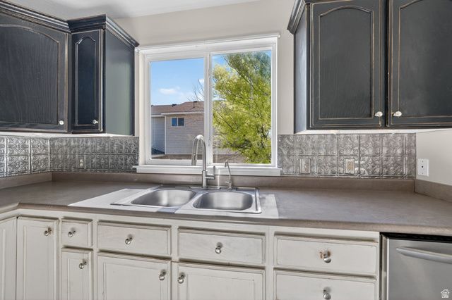5793 W DAWN VISTA RD, West Jordan, UT 84081