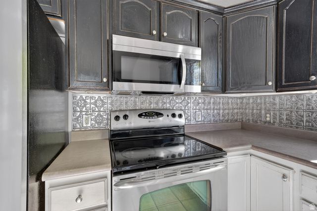 5793 W DAWN VISTA RD, West Jordan, UT 84081