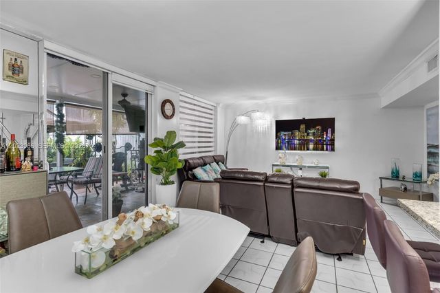 3770 W 8th Ln 27, Hialeah, FL 33012