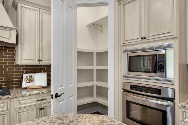 217 Biltmore Way, Niceville, FL 32578