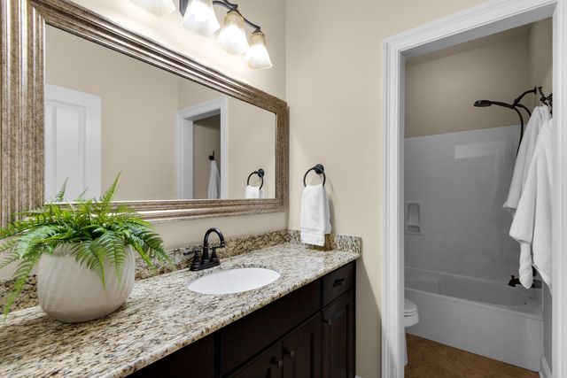 217 Biltmore Way, Niceville, FL 32578