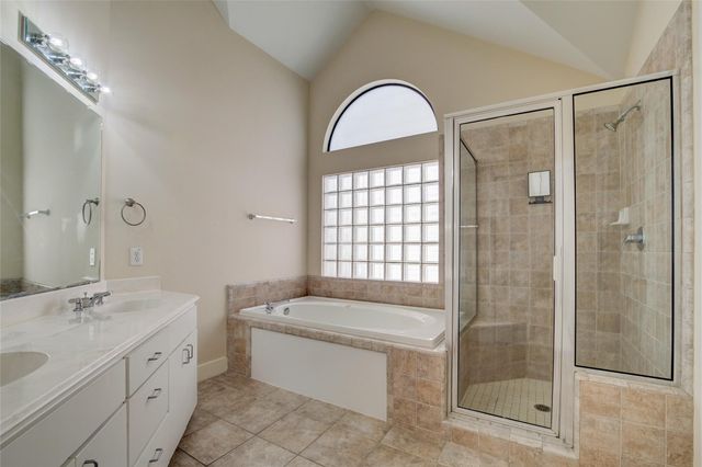 5813 Darling Street C, Houston, TX 77007