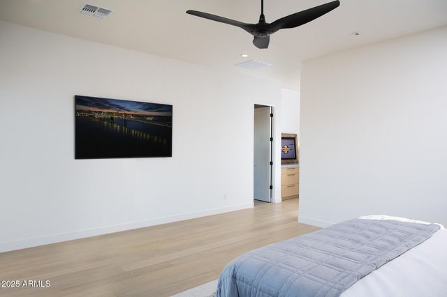 11980 E DESERT WILLOW Drive, Scottsdale, AZ 85255