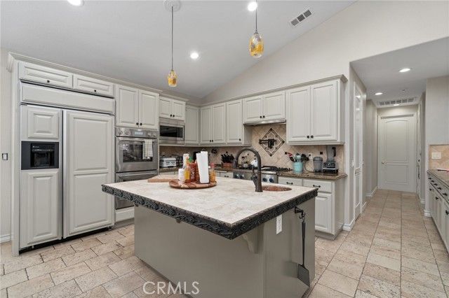 2885 Citrocado Ranch Street, Corona, CA 92881