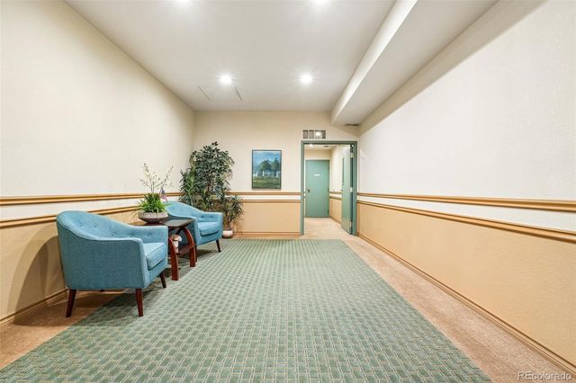 2897 W Riverwalk Circle 307, Littleton, CO 80123