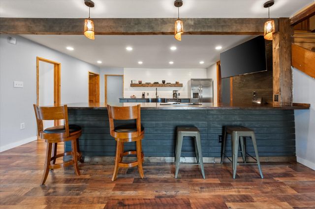 613 Mustang Trail, Granbury, TX 76049