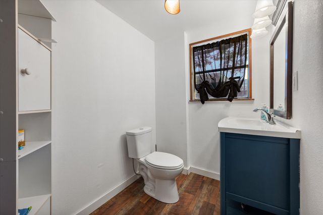 613 Mustang Trail, Granbury, TX 76049