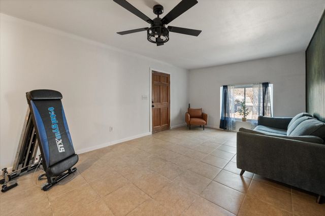 613 Mustang Trail, Granbury, TX 76049