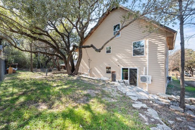 613 Mustang Trail, Granbury, TX 76049