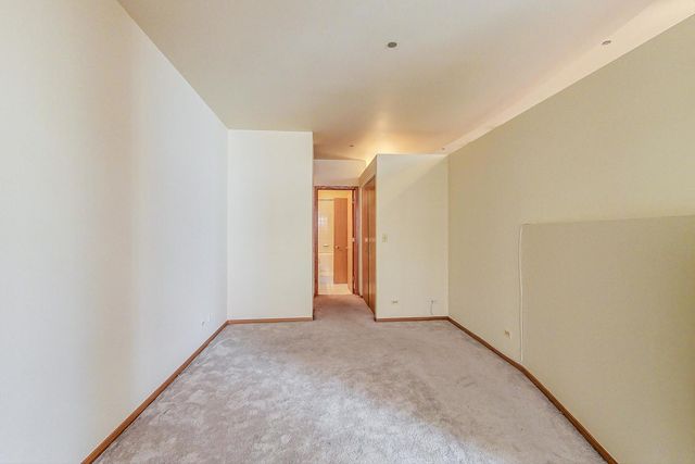 910 S Michigan Avenue 607, Chicago, IL 60605