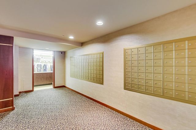 910 S Michigan Avenue 607, Chicago, IL 60605