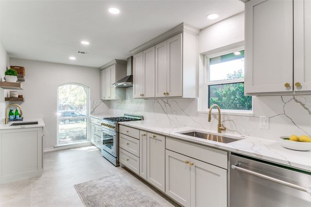 17402 Oakington Court, Dallas, TX 75252