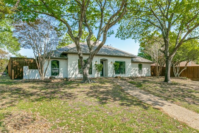 17402 Oakington Court, Dallas, TX 75252