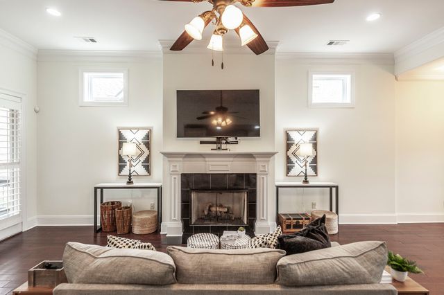 901 Fairington Pvt Way, Gallatin, TN 37066