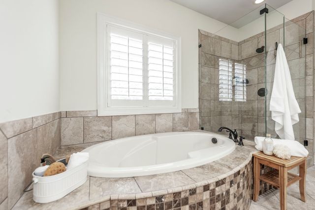 901 Fairington Pvt Way, Gallatin, TN 37066