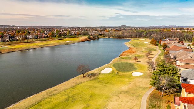 901 Fairington Pvt Way, Gallatin, TN 37066