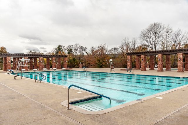 901 Fairington Pvt Way, Gallatin, TN 37066