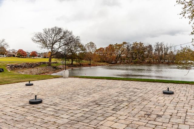 901 Fairington Pvt Way, Gallatin, TN 37066