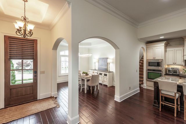 901 Fairington Pvt Way, Gallatin, TN 37066