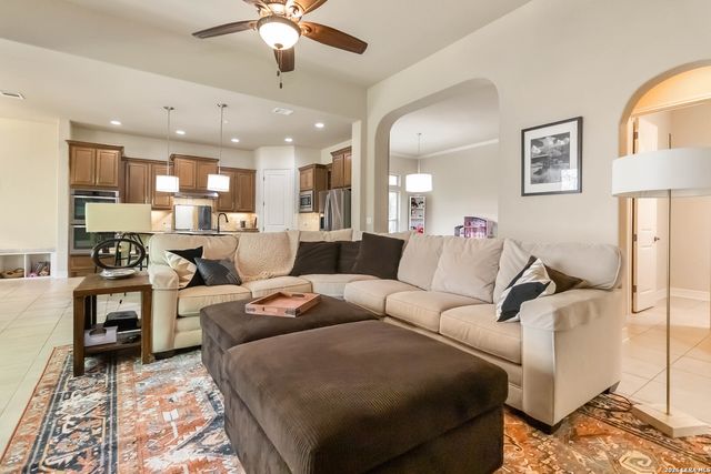 9723 Aviara Golf, San Antonio, TX 78251