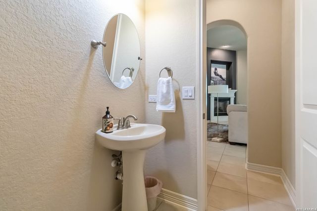 9723 Aviara Golf, San Antonio, TX 78251