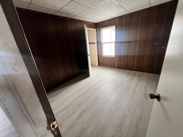 289 Fifth St, Fall River, MA 02721
