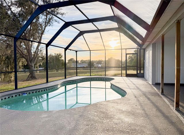 8215 WESTMONT TERRACE DRIVE, Lakeland, FL 33810