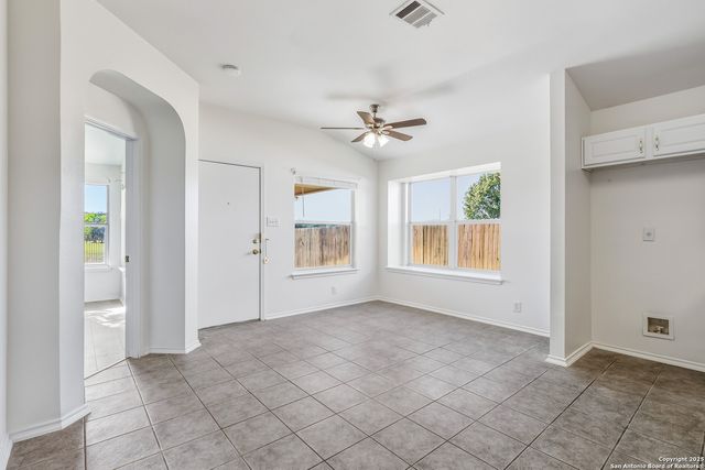 14911 Wilmington Way, Selma, TX 78154