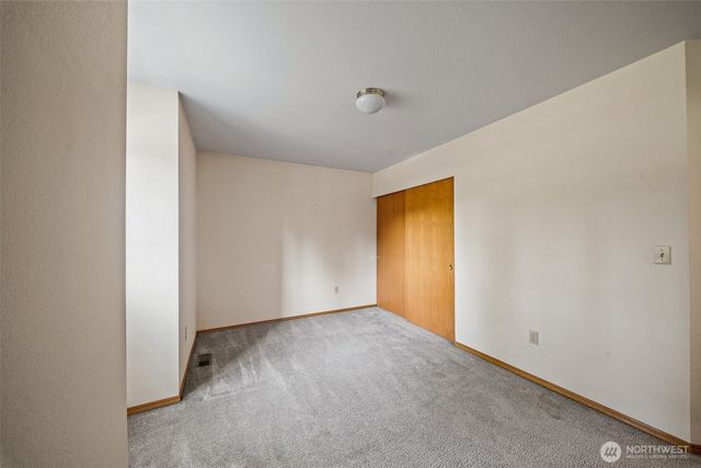 16011 Spanaway Loop S, Spanaway, WA 98387