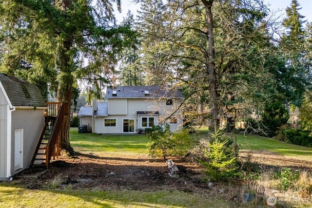 16011 Spanaway Loop S, Spanaway, WA 98387