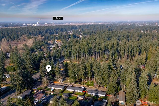 16011 Spanaway Loop S, Spanaway, WA 98387