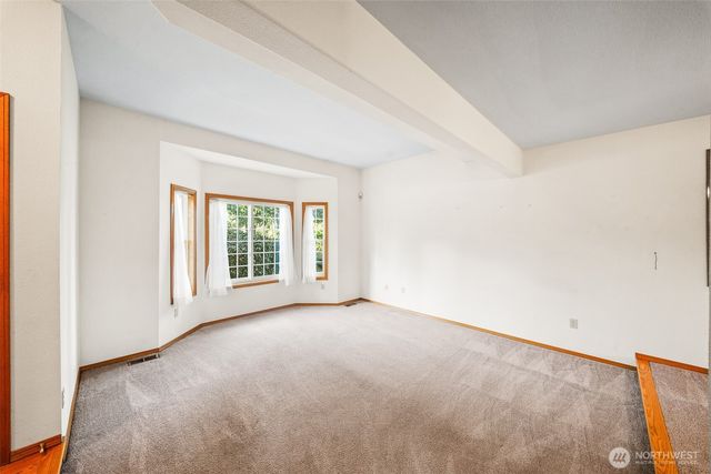 16011 Spanaway Loop S, Spanaway, WA 98387