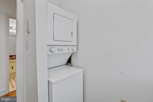 729 8TH ST SE, Washington, DC 20003