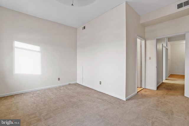 729 8TH ST SE, Washington, DC 20003