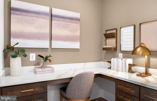 18284 BATTLEFIELD CROSSING LN, Leesburg, VA 20176